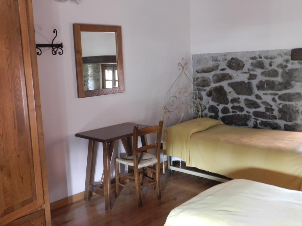 Agriturismo Il Corniolo كاستيليوني دي غارفانيانا الغرفة الصورة