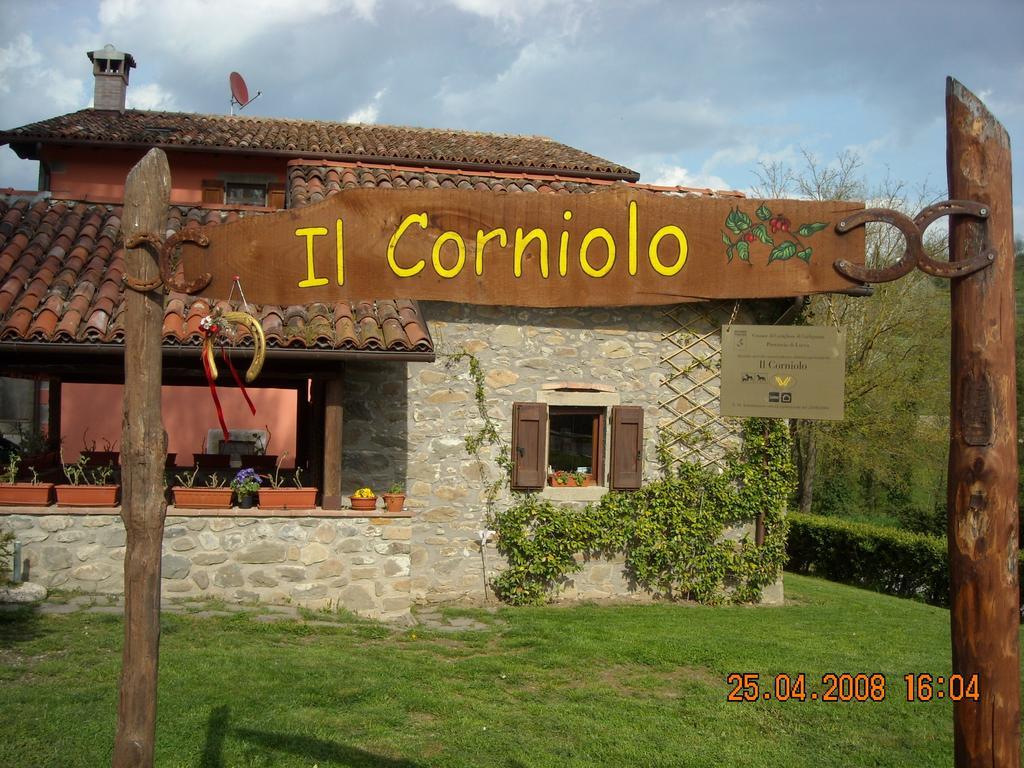 Agriturismo Il Corniolo كاستيليوني دي غارفانيانا المظهر الخارجي الصورة